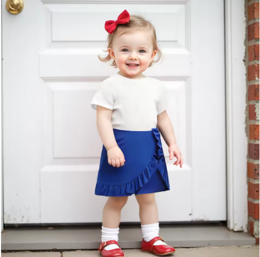 Faith Plain Polyester T-shirt and Ruffled Skorts